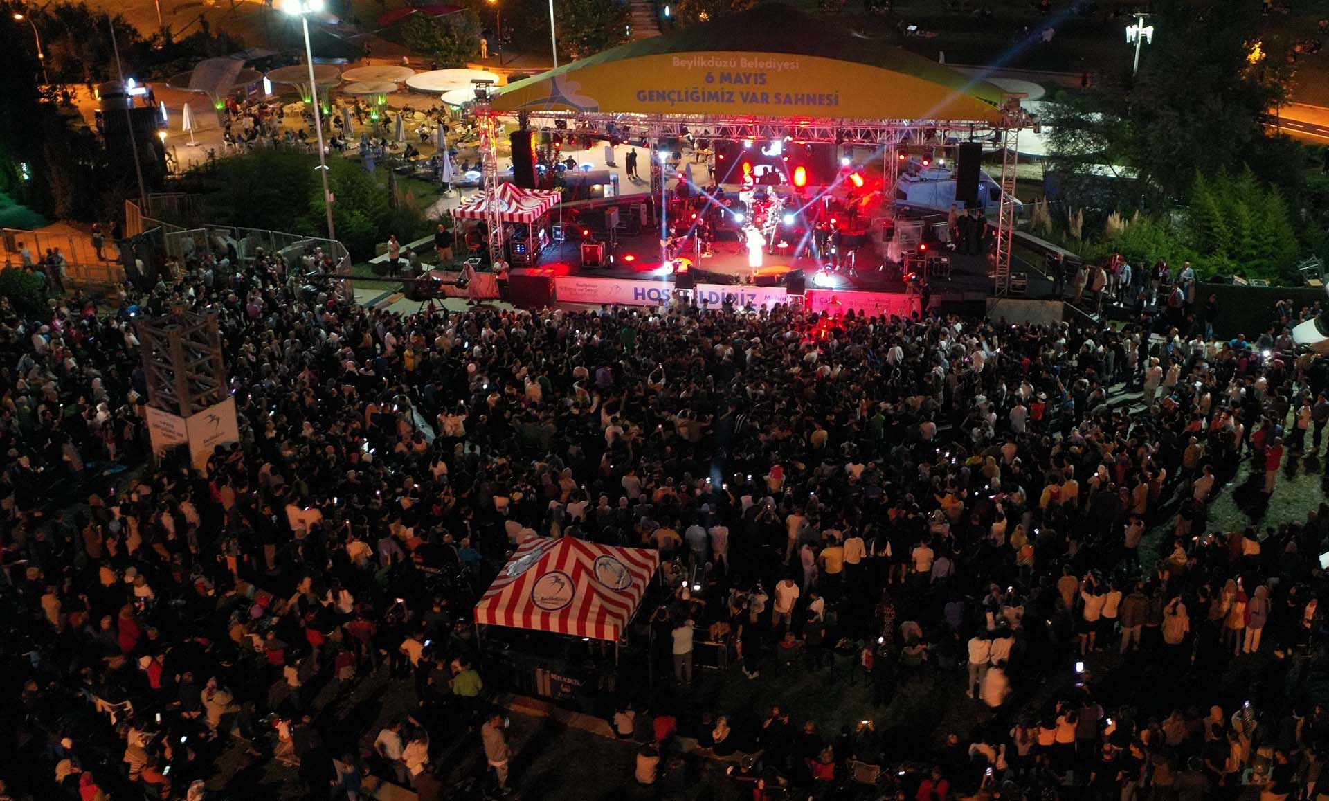 “BARIŞIN VE SEVGİNİN KONUŞULDUĞU FESTİVALLERİ YAPMAYA DEVAM EDECEĞİZ”