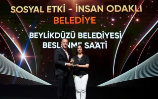 BESLENME SAATİ UYGULAMASI’NA ÖDÜL