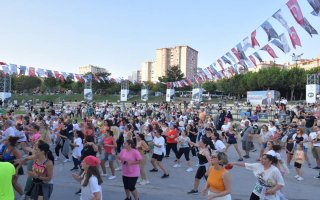 Yaşam vadisi’nde zumba şenliği